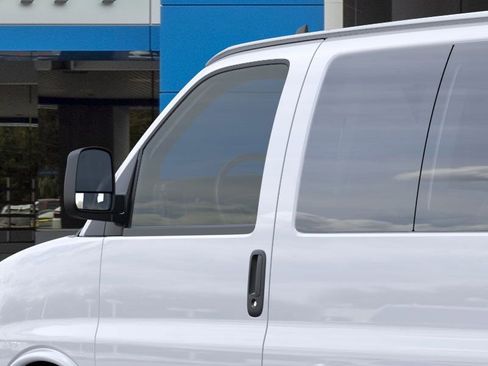 New 2025 Chevrolet Express 3500 LS image 12