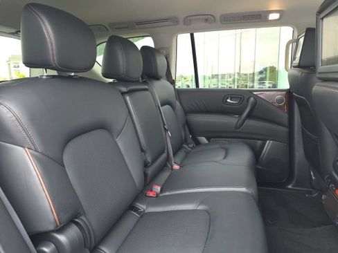 Used 2019 Nissan Armada Platinum RWD image 12