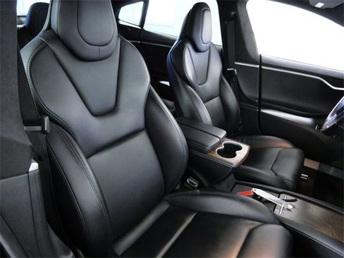 Used 2018 Tesla Model S P100D image 12