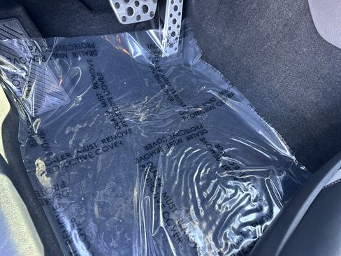 Certified 2025 Toyota Camry SE image 17