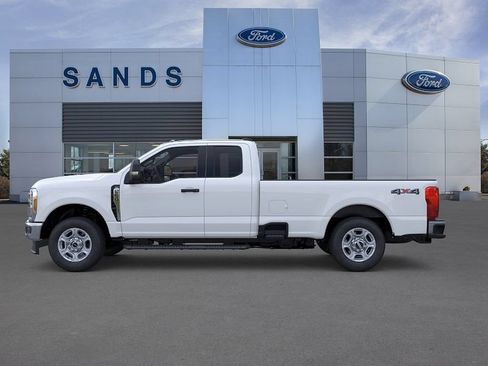 New 2026 Ford F250 XLT w/ Snow Plow/Camper Package AWD/4WD image 3