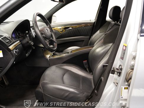 Used 2007 Mercedes-Benz E 63 AMG Sedan image 38
