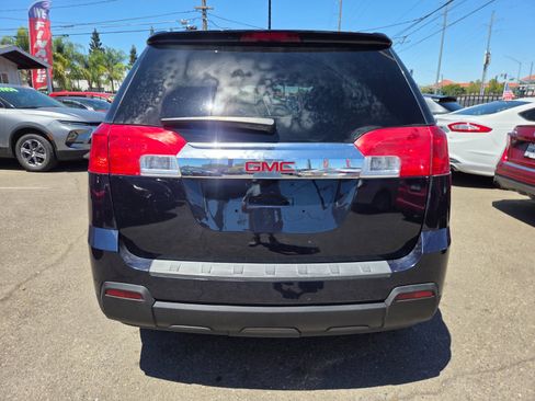 Used 2015 GMC Terrain SLT w/ Open Road Package FWD image 3