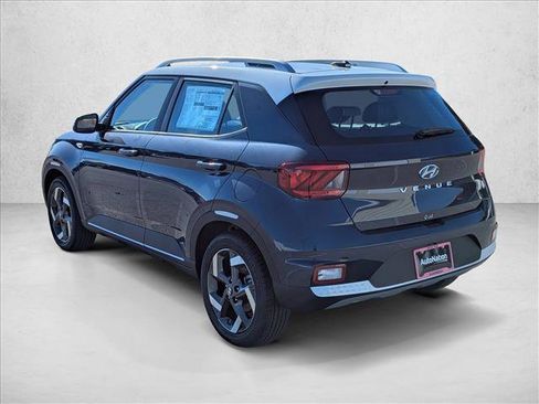 New 2026 Hyundai Venue SEL image 7