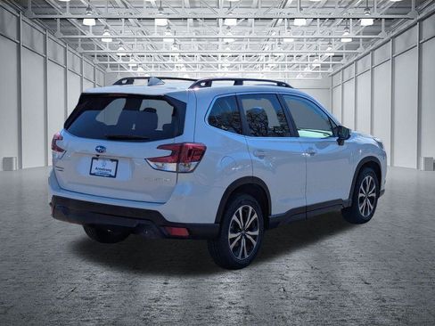 Used 2022 Subaru Forester Limited AWD/4WD image 5