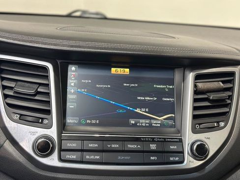 Used 2017 Hyundai Tucson SE Plus w/ Cargo Package FWD image 16