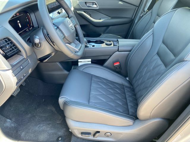 New 2026 Nissan Rogue Platinum AWD/4WD image 10