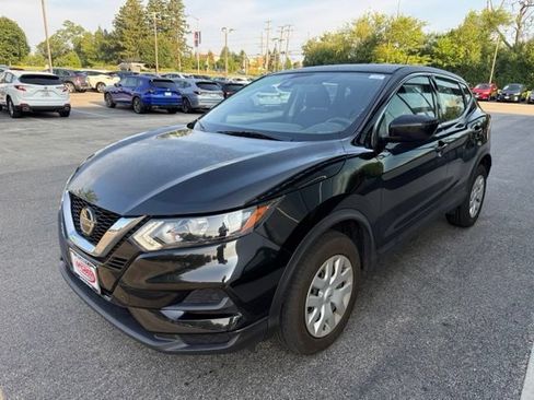 Used 2020 Nissan Rogue Sport S AWD/4WD image 3