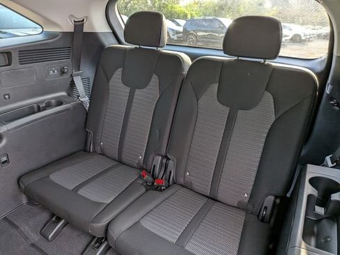 New 2026 Kia Sorento LX FWD image 15