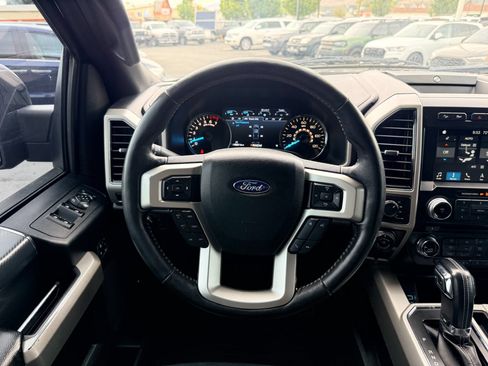 Used 2018 Ford F150 Lariat w/ Equipment Group 502A Luxury AWD/4WD image 10