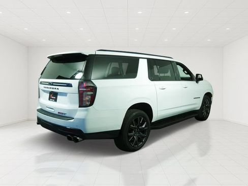 Used 2023 Chevrolet Suburban RST w/ Sport Performance Package AWD/4WD image 7