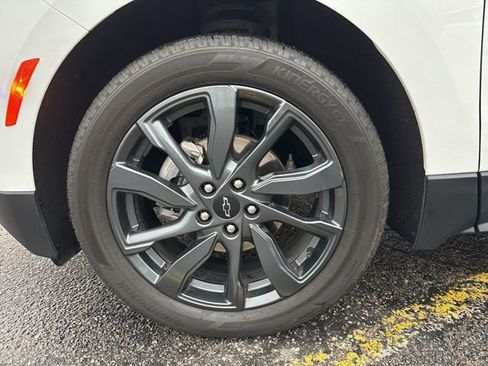 Used 2024 Chevrolet Equinox RS w/ LPO, Floor Liner Package image 22