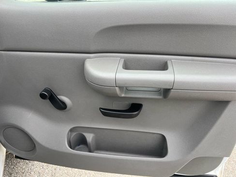 Used 2007 Chevrolet Silverado 3500 W/T image 18