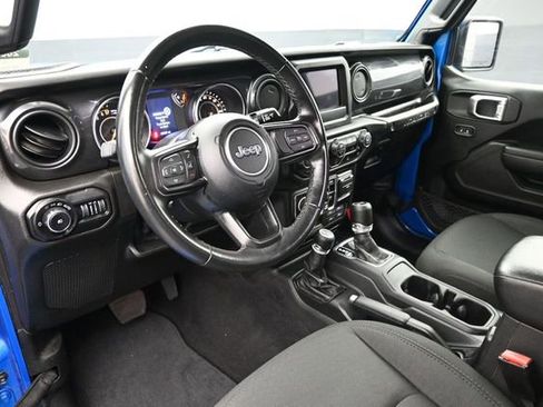 Used 2022 Jeep Wrangler Unlimited Sport AWD/4WD image 12