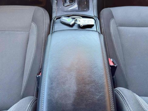 Used 2018 Dodge Charger SXT w/ Blacktop Package image 21