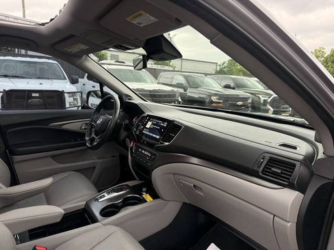 Used 2022 Honda Pilot EX-L image 9