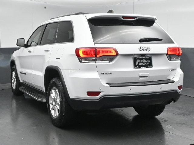 Used 2020 Jeep Grand Cherokee Laredo w/ Security & Convenience Group AWD/4WD image 6