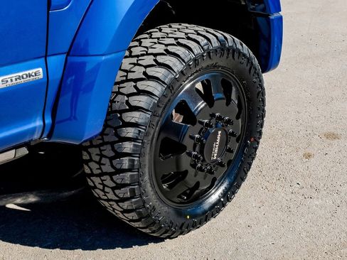 Used 2022 Ford F450 Platinum w/ FX4 Off-Road Package image 64