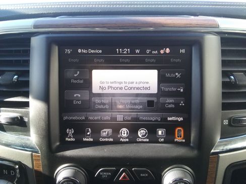 Used 2017 RAM 1500 Laramie w/ Convenience Group image 26