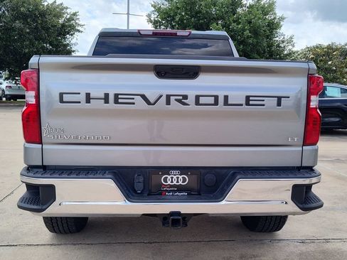 Used 2023 Chevrolet Silverado 1500 LT AWD/4WD image 7