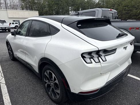 Used 2023 Ford Mustang Mach-E Premium image 15