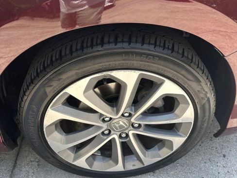 Used 2014 Honda Accord Sport image 13