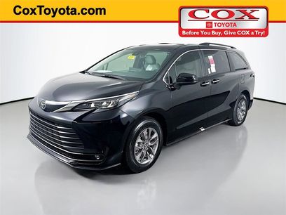 New 2026 Toyota Sienna XLE