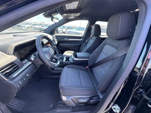 New 2026 GMC Terrain Elevation AWD/4WD image 17