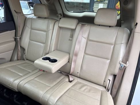 Used 2015 Jeep Grand Cherokee Limited w/ Luxury Group II AWD/4WD image 15