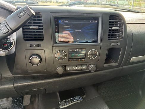 Used 2014 Chevrolet Silverado 3500 LT w/ Interior Plus Package AWD/4WD image 19