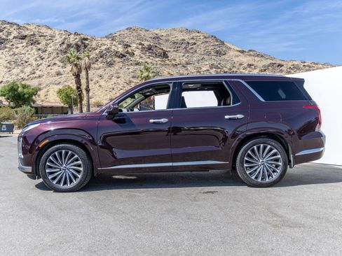 Used 2023 Hyundai Palisade Calligraphy FWD image 6