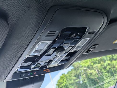 New 2026 Chevrolet Tahoe High Country AWD/4WD image 26
