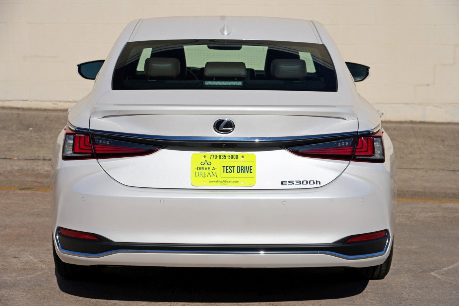 Used 2024 Lexus ES 300h w/ Premium Package FWD image 57