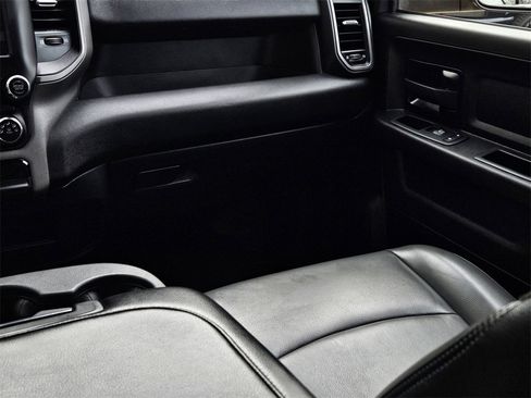 Used 2022 RAM 3500 Tradesman image 9