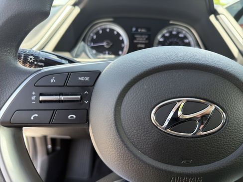 Used 2022 Hyundai Sonata SEL FWD image 10