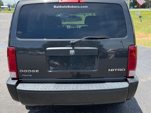 Used 2011 Dodge Nitro Heat w/ Popular Equipment Group RWD image 3