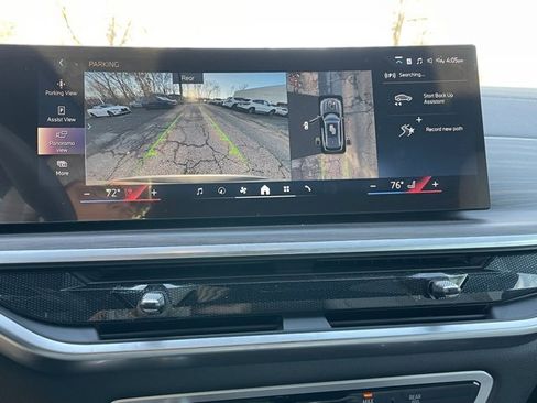 Used 2026 BMW X5 xDrive40i w/ Premium Package image 19