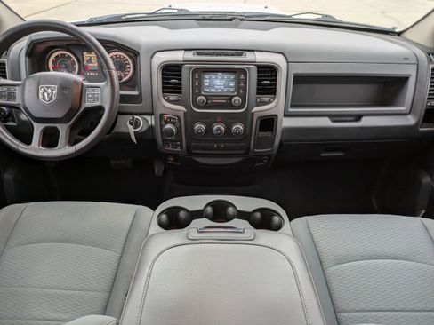 Used 2018 RAM 1500 Express image 15