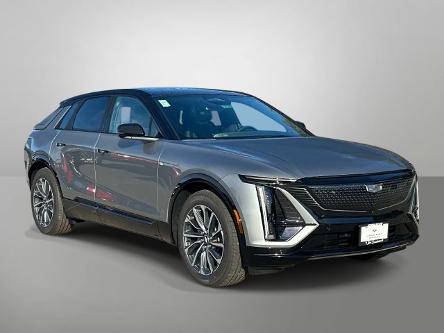 New 2027 Cadillac Lyriq Sport w/ LPO, Floor Liner Package AWD/4WD image 13