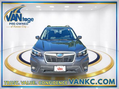 Certified 2021 Subaru Forester Premium AWD/4WD image 2