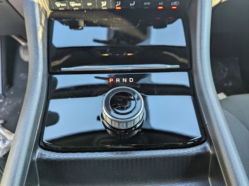 New 2025 Jeep Grand Cherokee Laredo image 15