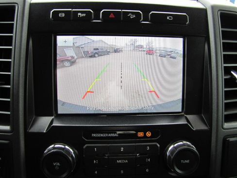 Used 2021 Ford F250 XL w/ STX Appearance Package AWD/4WD image 12