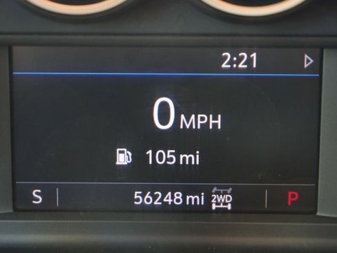 Used 2022 Chevrolet Silverado 3500 LT w/ Convenience Package image 34