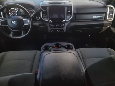 Used 2024 RAM 3500 Big Horn image 13