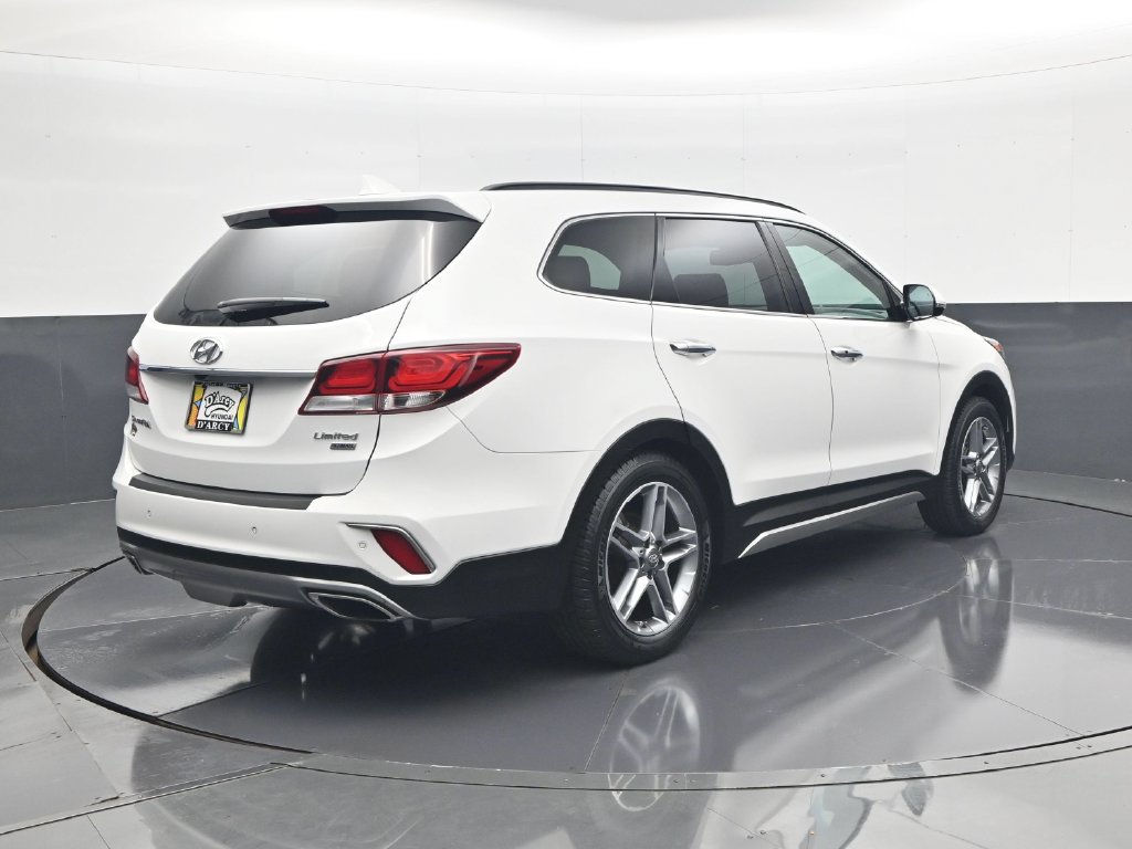 Used 2017 Hyundai Santa Fe Limited FWD image 6