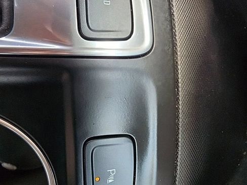 Used 2023 Chevrolet Equinox LT AWD/4WD image 15