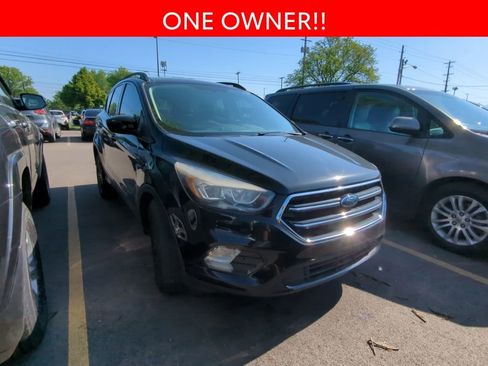 Used 2019 Ford Escape SE FWD image 3