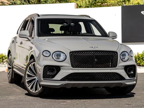 Certified 2022 Bentley Bentayga AWD/4WD image 1