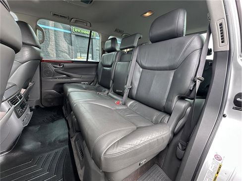 Used 2008 Lexus LX 570 4WD image 16
