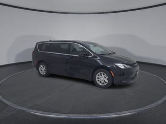 New 2027 Chrysler Pacifica LX FWD video 2